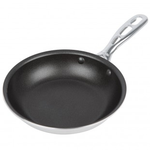 Vollrath 67627 7 Inch Aluminum Fry Pan with SteelCoat Non-stick Coating Vollrath 67627 7 Inch Aluminum Fry Pan with SteelCoat Non-stick Coating