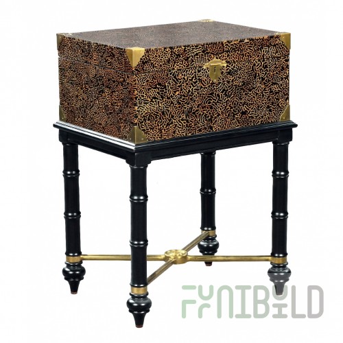 Lexington Henry Linky Chest on Stand