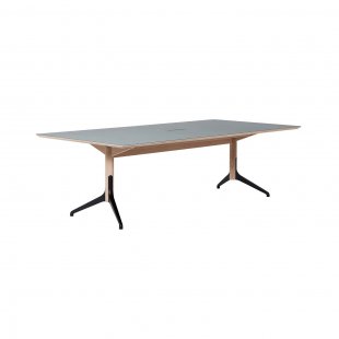 Woodstock table