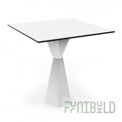 Quattro table with glass top