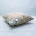 Pillow with sheep wool in poplin 68x68