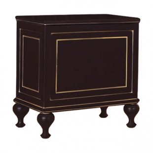 Verona Chest