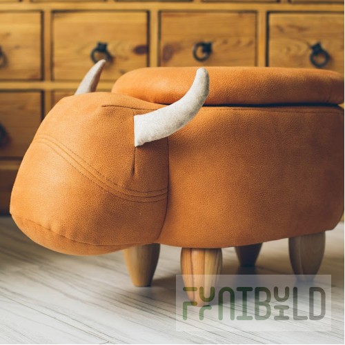Pouf Bull, red, with a box and a lid