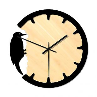 Wall clock Crow
