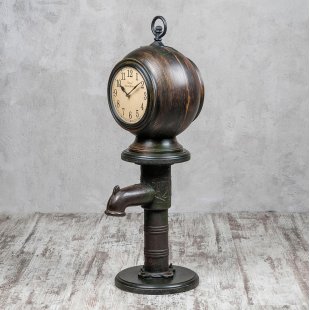 Floor clock 01076