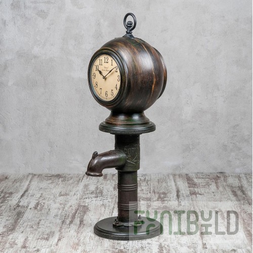 Floor clock 01076