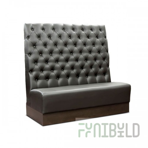 Lux sofa with high back