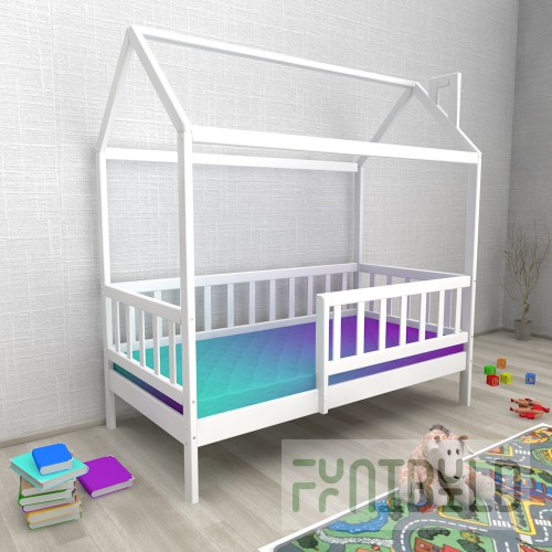 Nice house cot