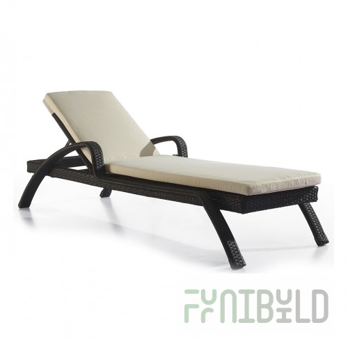 Monaco Sunbed Wicker Lounger