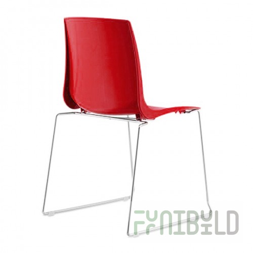 Ari plastic chair on runners