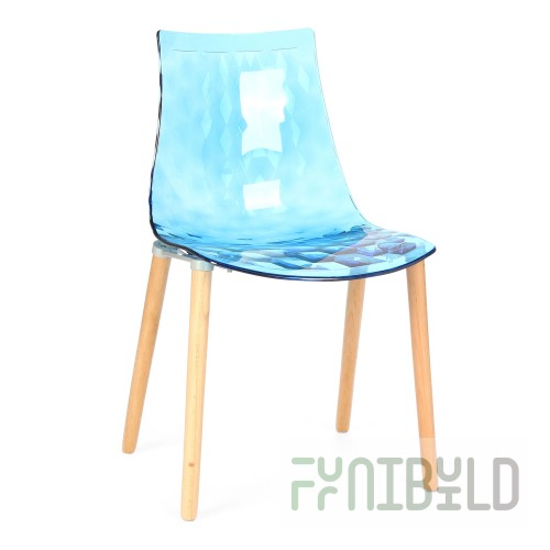 Gauzi chair with wooden legs blue