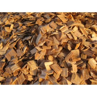 Alder chips for hot smoking