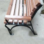 Classic bench with armrests