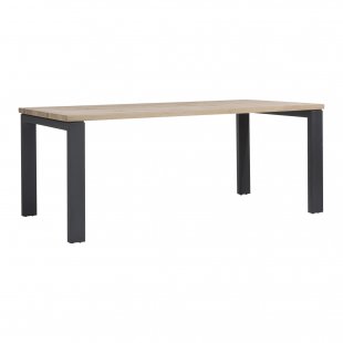 Loft Larissa Table