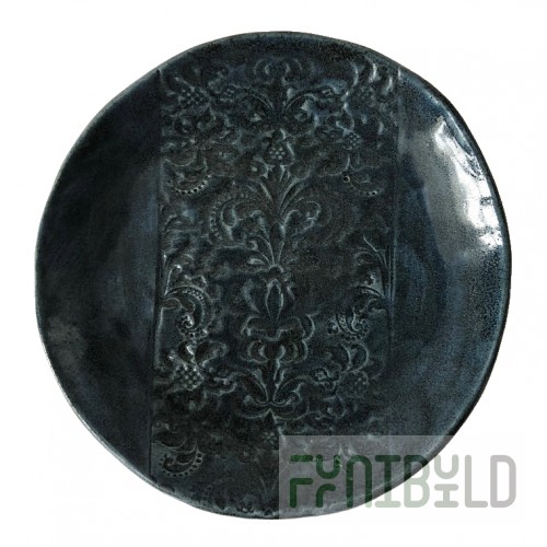 Shallow dinner plate with ornament