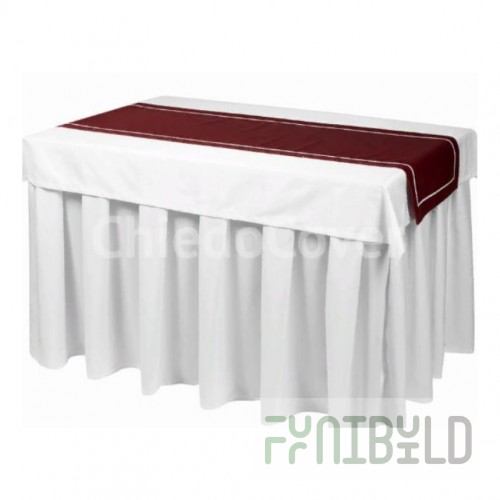 Table runner stitched