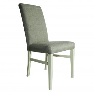 Vera chair with stretcher and square stitching