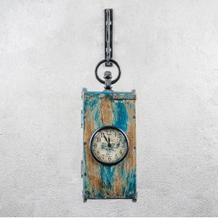 Wall clock 01055
