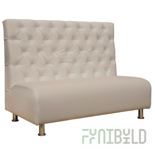 Topaz sofa with carriage coupler