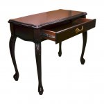 Dressing table