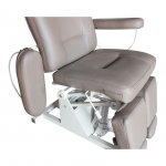 Pedicure chair Tatyana on hydraulics