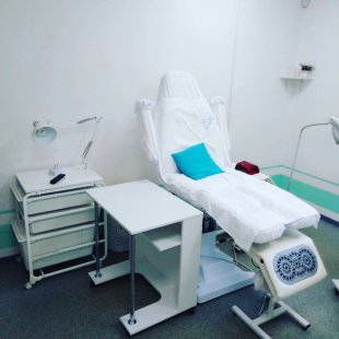 Furniture set "Bassi" for cosmetology
