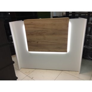 Reception desk straight with wood decor
