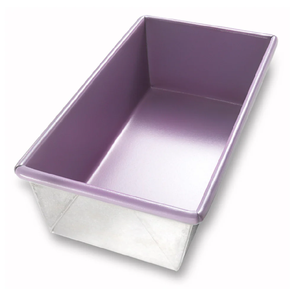 Chicago Metallic 60561 5-1/16 Inch Aluminized Steel Allergen Management Loaf Pan Chicago Metallic 60561 5-1/16 Inch Aluminized Steel Allergen Management Loaf Pan