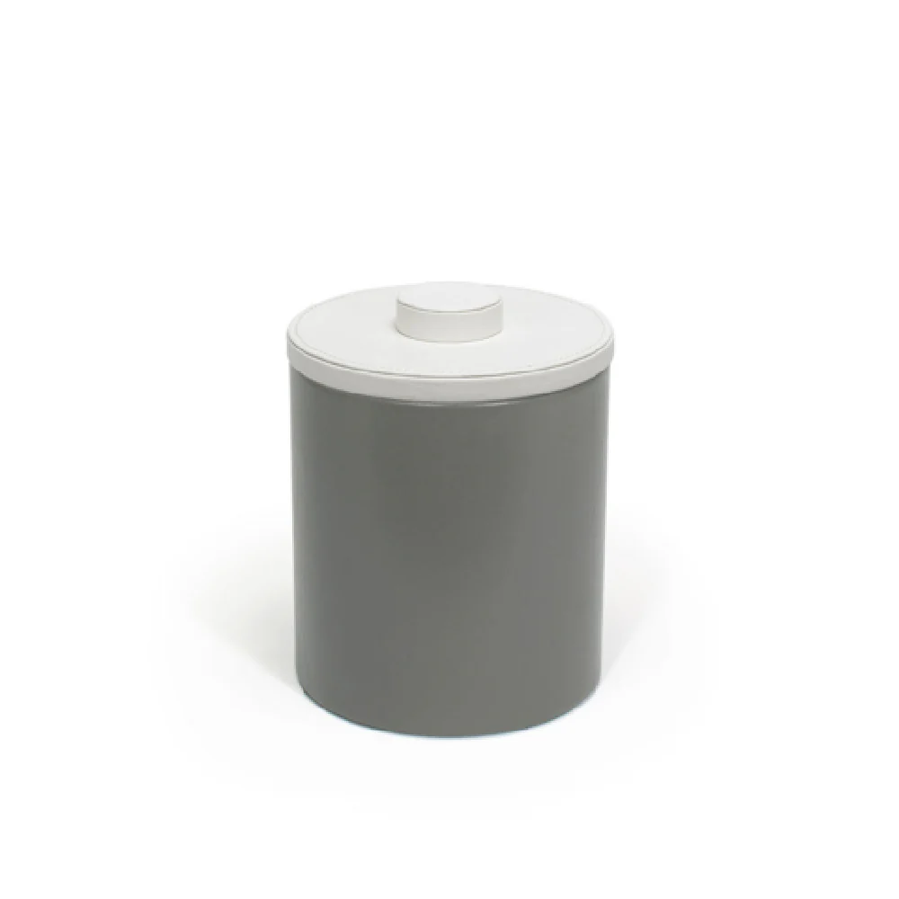 FOH RIB059GYL21 2qt Round London Ice Bucket Smoke With White Lid Includes One RIB014GYL21-BTM 2qt Round London Ice Bucket Base Smoke FOH RIB059GYL21 2qt Round London Ice Bucket Smoke With White Lid Includes One RIB014GYL21-BTM 2qt Round London Ice Bucket Base Smoke