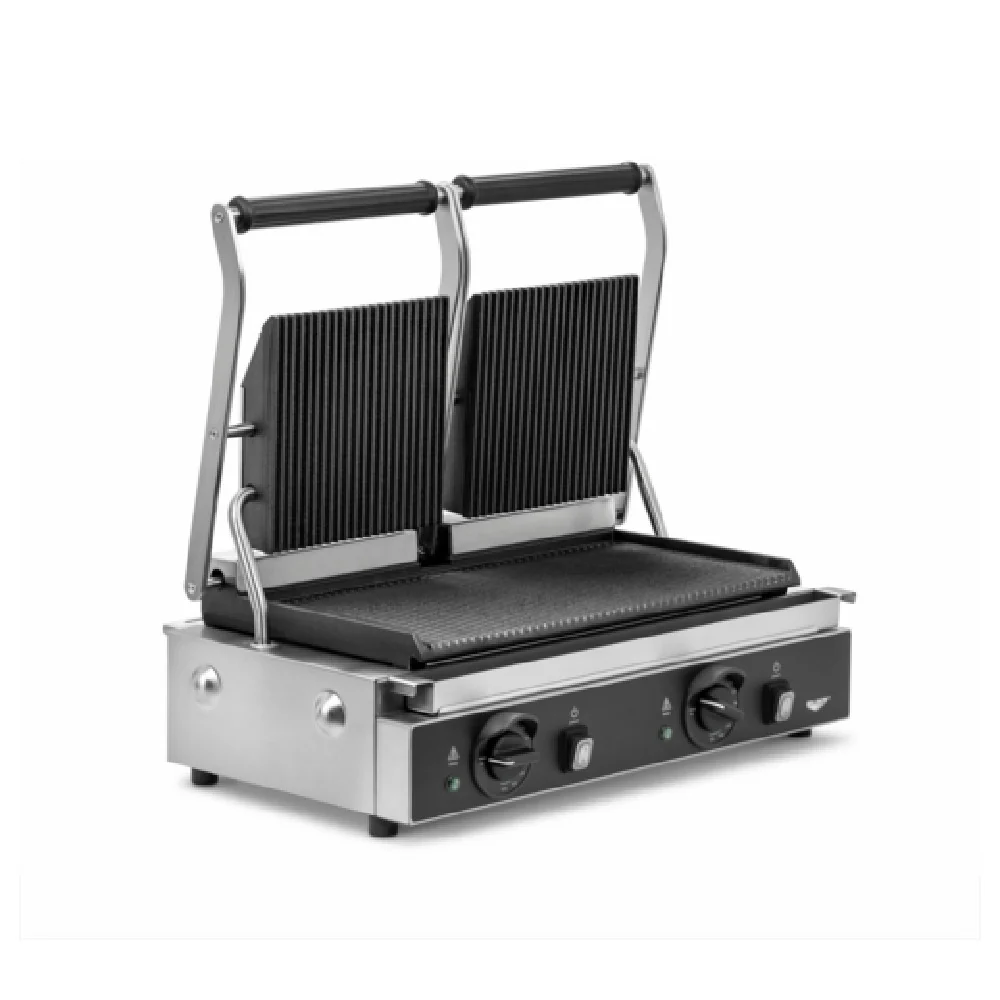 Vollrath PSG4-DG208240-C 19 Inch Electric Panini Sandwich Grill with Cast Iron Plates Vollrath PSG4-DG208240-C 19 Inch Electric Panini Sandwich Grill with Cast Iron Plates