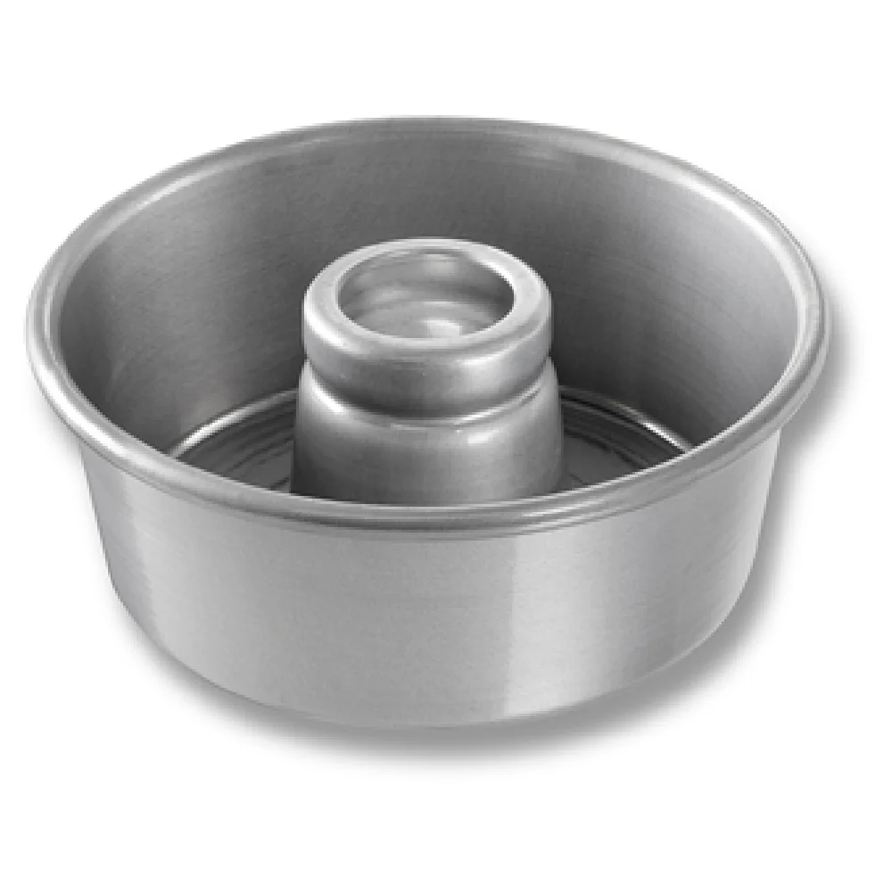 Chicago Metallic 46535 60 Oz Angel Food Tube Cake Pan 7-1/2 Inch Diameter