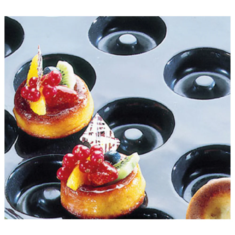 Matfer 336015 23-3/4 Inch Flexipan Savarin Mold 24 Per Sheet 2 Oz Cap