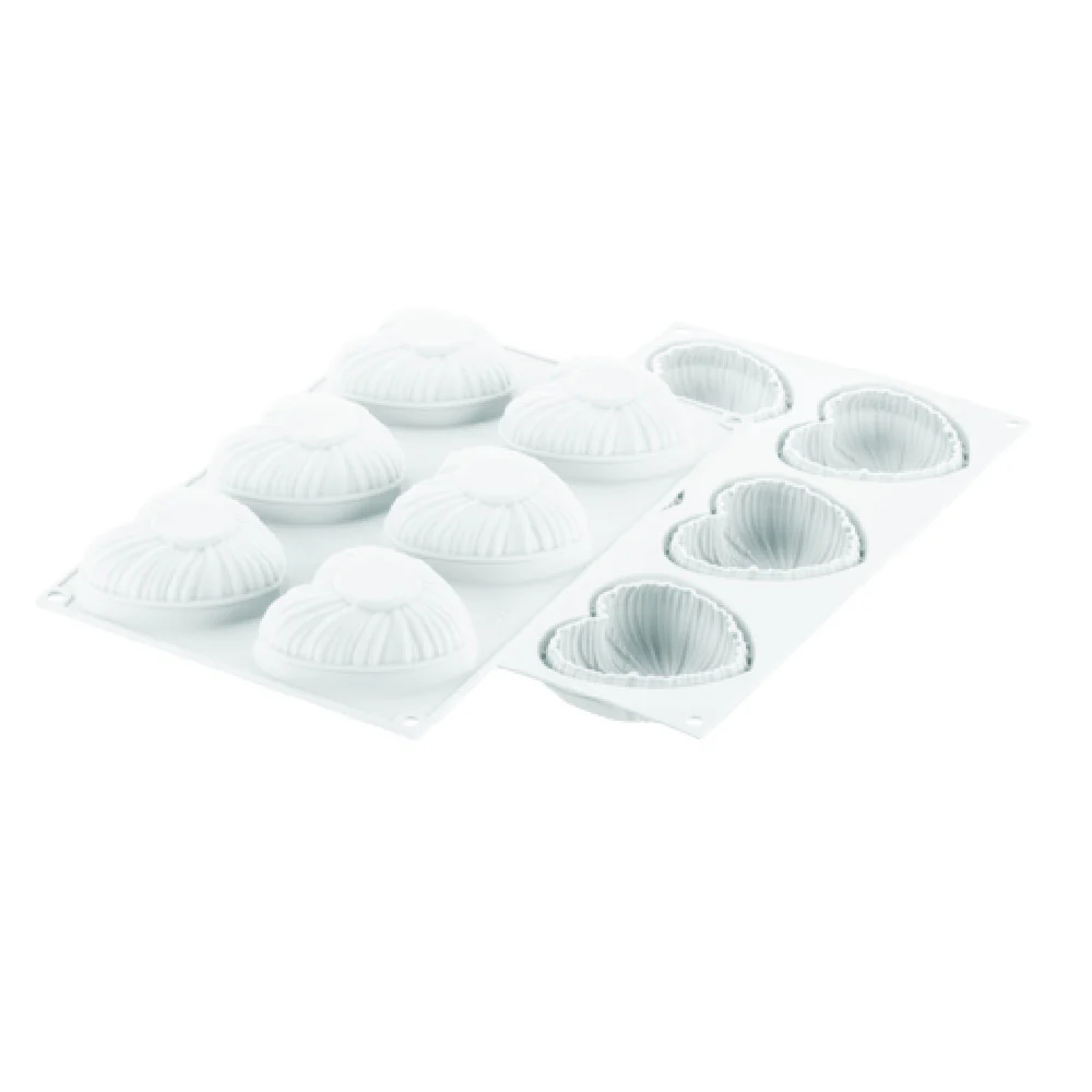 Louis Tellier CURVE LOVELY110 3.22 Inch Silicone Mould Dishwasher Safe