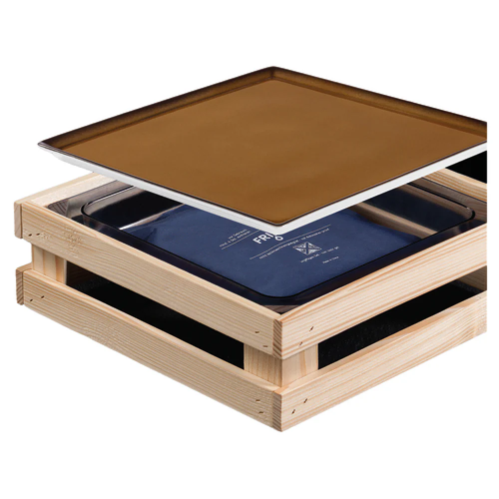 GET Enterprises 8191030 9 Inch Square Cooling Set with Ice Insert and Cooling Packs