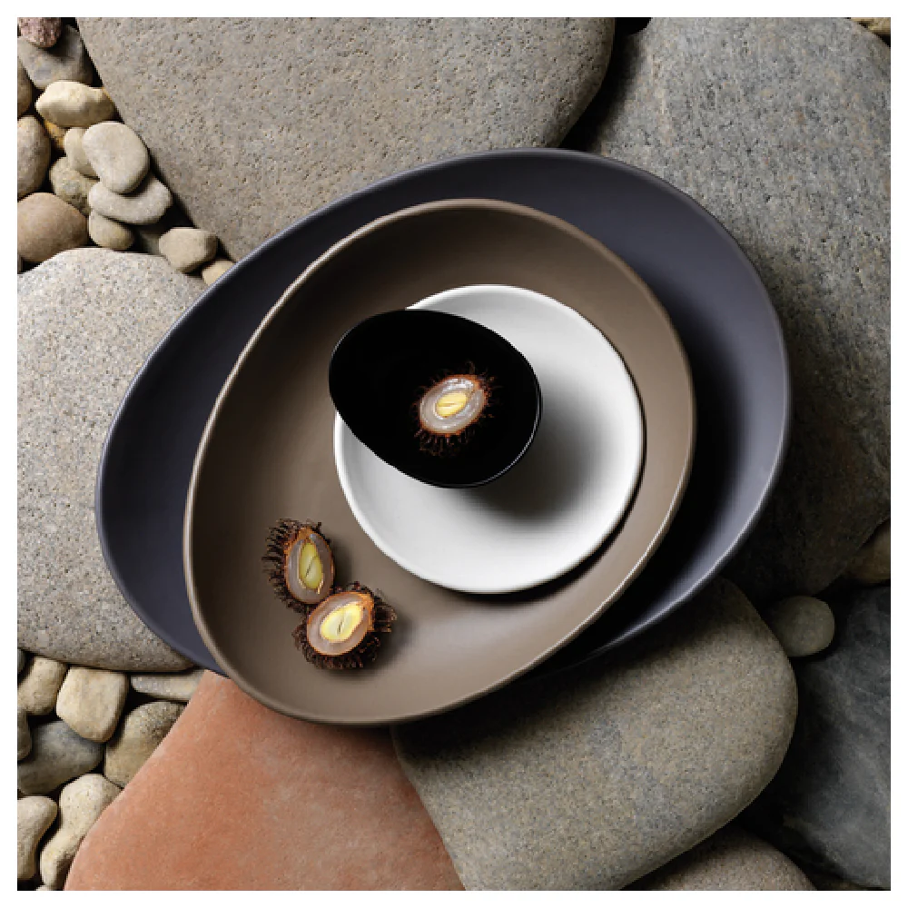 Libbey DRI-11-O 13-1/4 Inch Oblong Tray with Satin Matte Finish Porcelain Libbey DRI-11-O 13-1/4 Inch Oblong Tray with Satin Matte Finish Porcelain