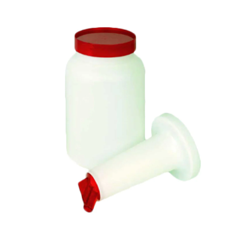 Thunder Group PLSNP02R 2 Quart Storer and Pour Plastic Red with Color-coordinated Spout