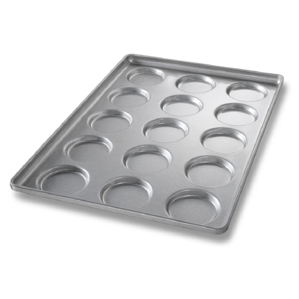 Chicago Metallic 41002 17-3/4 Inch Hamburger Bun Pan 22 Gauge Aluminized Steel with 15 Compartments