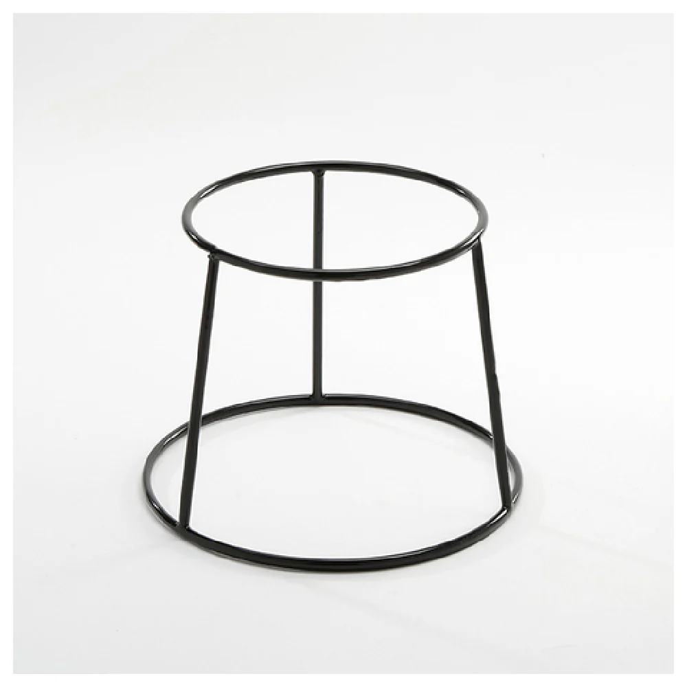 American Metalcraft RSRB 9-5/8 Inch Diameter Round Pizza Stand Rubber Coated Steel Black