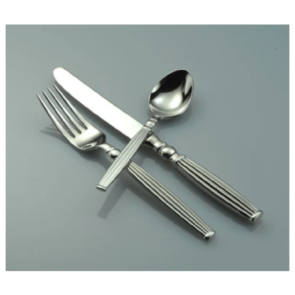 1880 Hospitality T061KFSF 7-7/8 Inch Blade 1 Piece Fish Knife with Pillar Handle in Stainless Steel Brightly Polished 1880 Hospitality T061KFSF 7-7/8 Inch Blade 1 Piece Fish Knife with Pillar Handle in Stainless Steel Brightly Polished