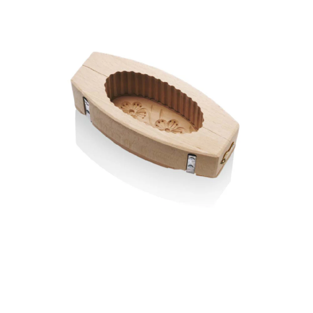 Louis Tellier BAR104 250 G Butter Mould Fluted Beechwood Oval Flower Design Louis Tellier BAR104 250 G Butter Mould Fluted Beechwood Oval Flower Design