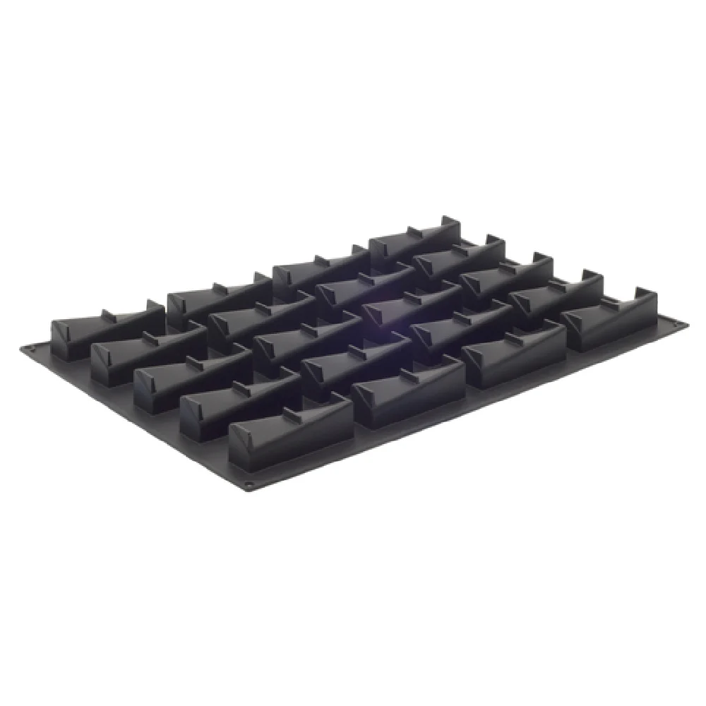 JB Prince M620 G 23-1/2 Inch Pavoni Pavoflex Mold Twisted Rectangle Silicone Black