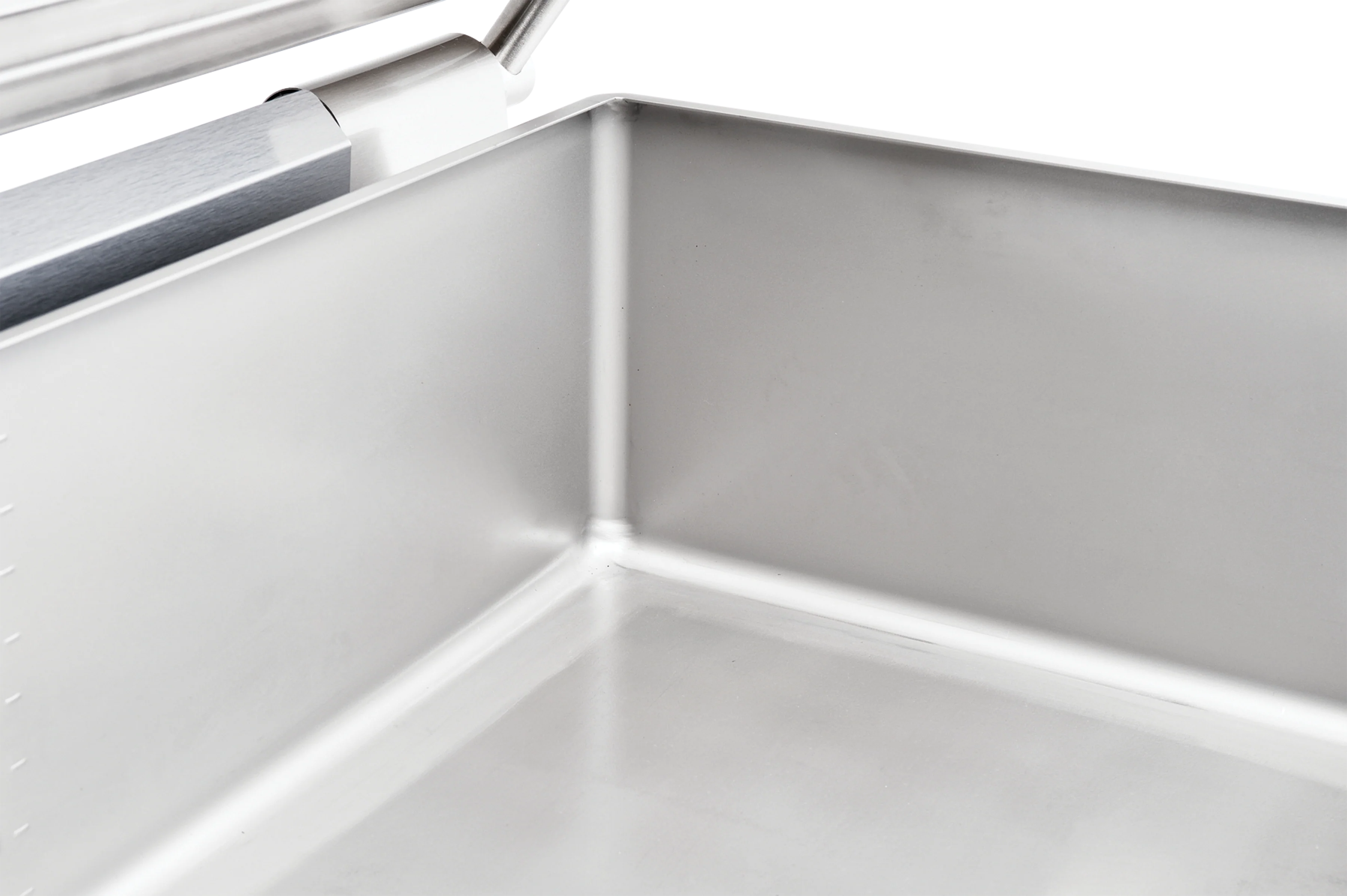 Vulcan VE40_240/60/3 46 Inch Electric Braising Pan with Manual Tilt Vulcan VE40_240/60/3 46 Inch Electric Braising Pan with Manual Tilt