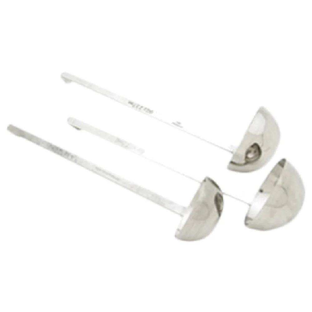 Royal Industries ROY L 4 P Ladle 4 Oz. 1-piece Stainless Steel