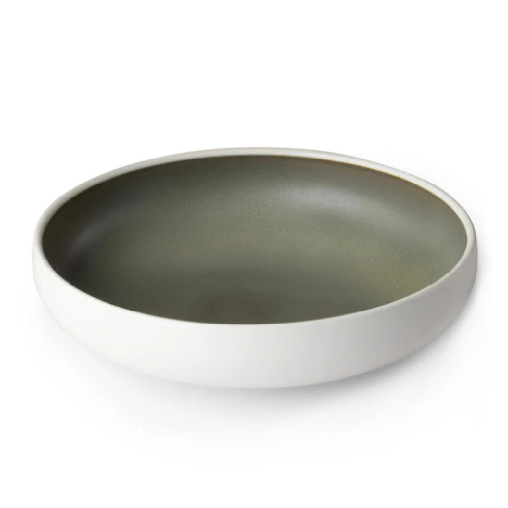 Bon Chef 2010028P 44 Oz Round Plate Fog and White Porcelain Deep Rim Bon Chef 2010028P 44 Oz Round Plate Fog and White Porcelain Deep Rim