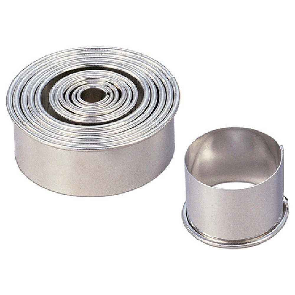 JB Prince T232 12 Pastry Cutter Set Round Tinned Steel Set of 12 JB Prince T232 12 Pastry Cutter Set Round Tinned Steel Set of 12