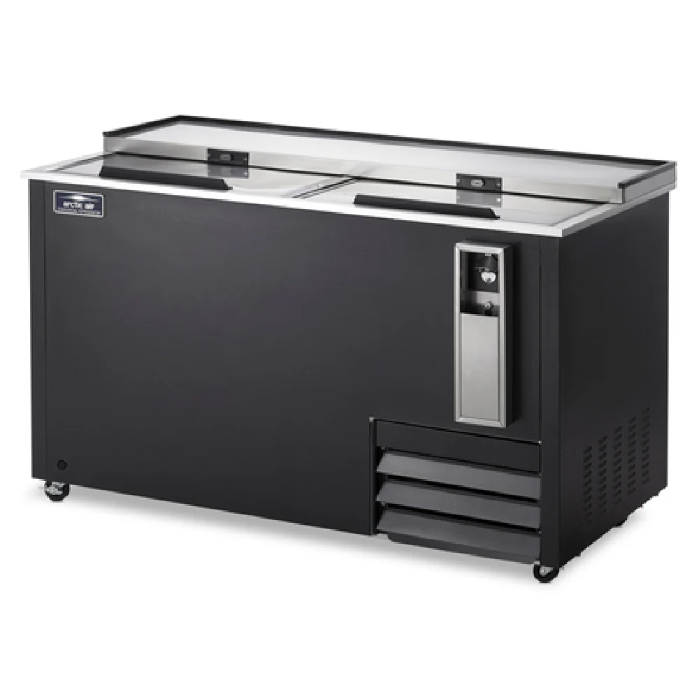 Arctic Air AUB65R 64-1/2 Inch Horizontal Bottle Cooler 19 Cu. Ft. capacity with sliding lids and dividers