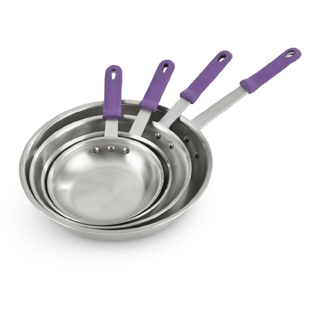 Vollrath 400880 8 Inch Aluminum Fry Pan with Removable Silicone Handle Natural Finish