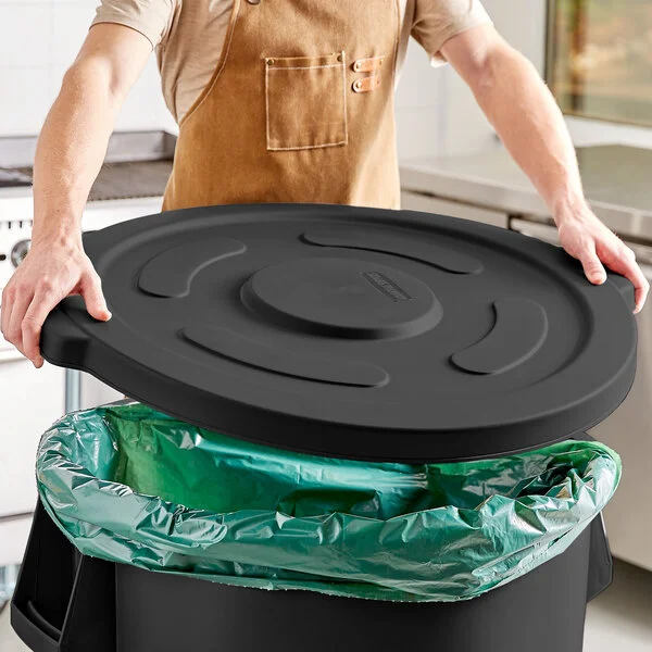 Advantage Supplies 55 Gallon Black Round Commercial Trash Can Lid