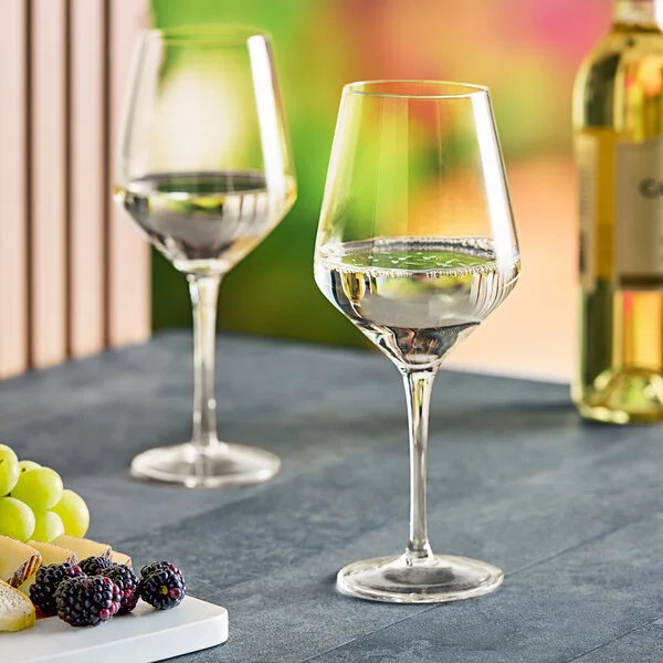 Acopa Silhouette 20 oz. Wine Glass - Sample