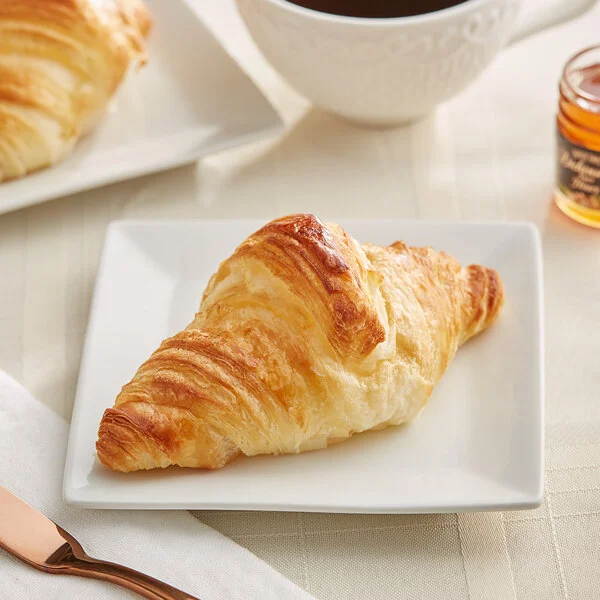 Bridor Ready to Bake Mini Straight Perfect Croissant 1.5 oz. - 160/Case Bridor Ready to Bake Mini Straight Perfect Croissant 1.5 oz. - 160/Case